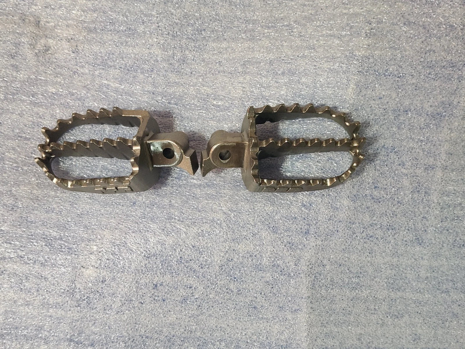 1973-1977 HONDA CR CENTER MOUNT PFR PEGS "IN STOCK" AHRMA