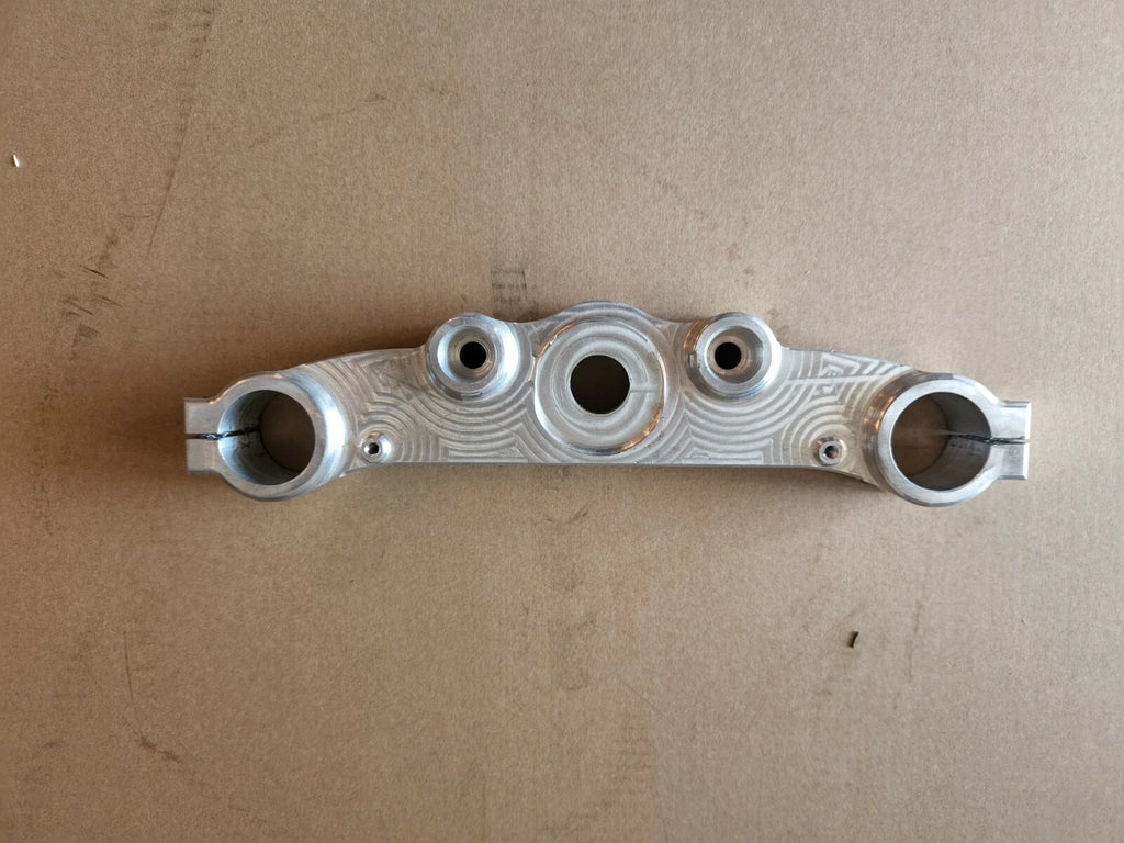85 86 HONDA ATC250R FAT BAR OR 7/8 BAR ANTI-VIB TOP CLAMP 4 MODERN BARS PREOWNED