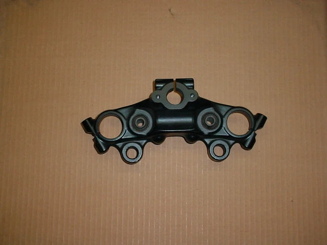 1971 IT465H 1971 JT1 1972 JT2 JT2MX UPPER TRIPLE TREE CLAMP