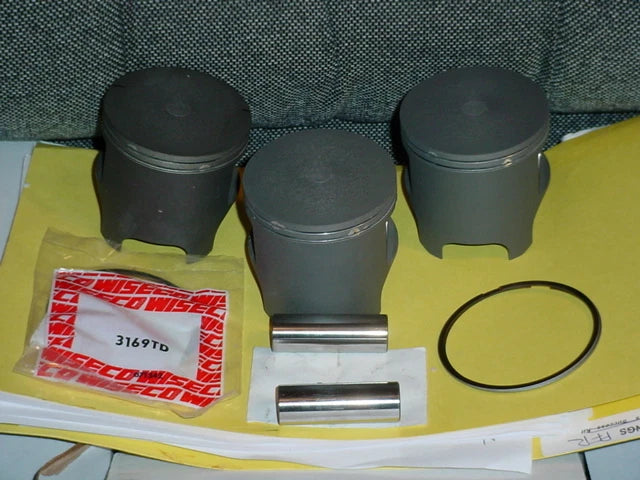 NEW KAWASAKI 750 WISECO PRO LITE WK PISTONS