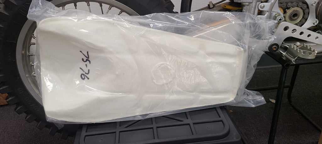 NEW 1975-1976 MAICO ONLY SEAT FOAM VINTAGE AHRMA SADDLEBACK CARLSBAD CALVMX