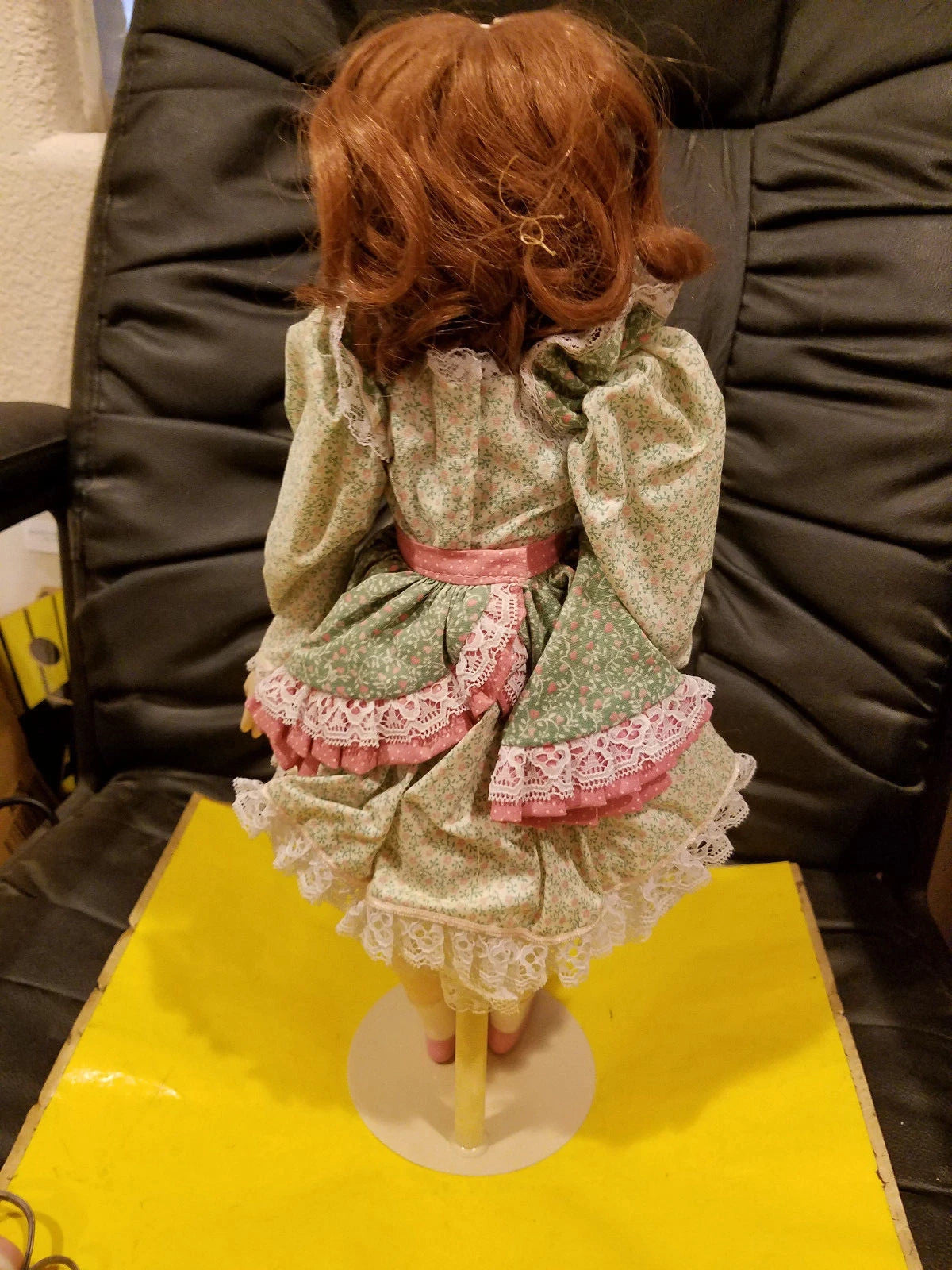 FRANKLIN MINT ULTIMATE HEIRLOOM COLLECTOR DOLL WITH ABC BOOK & WATERING POT