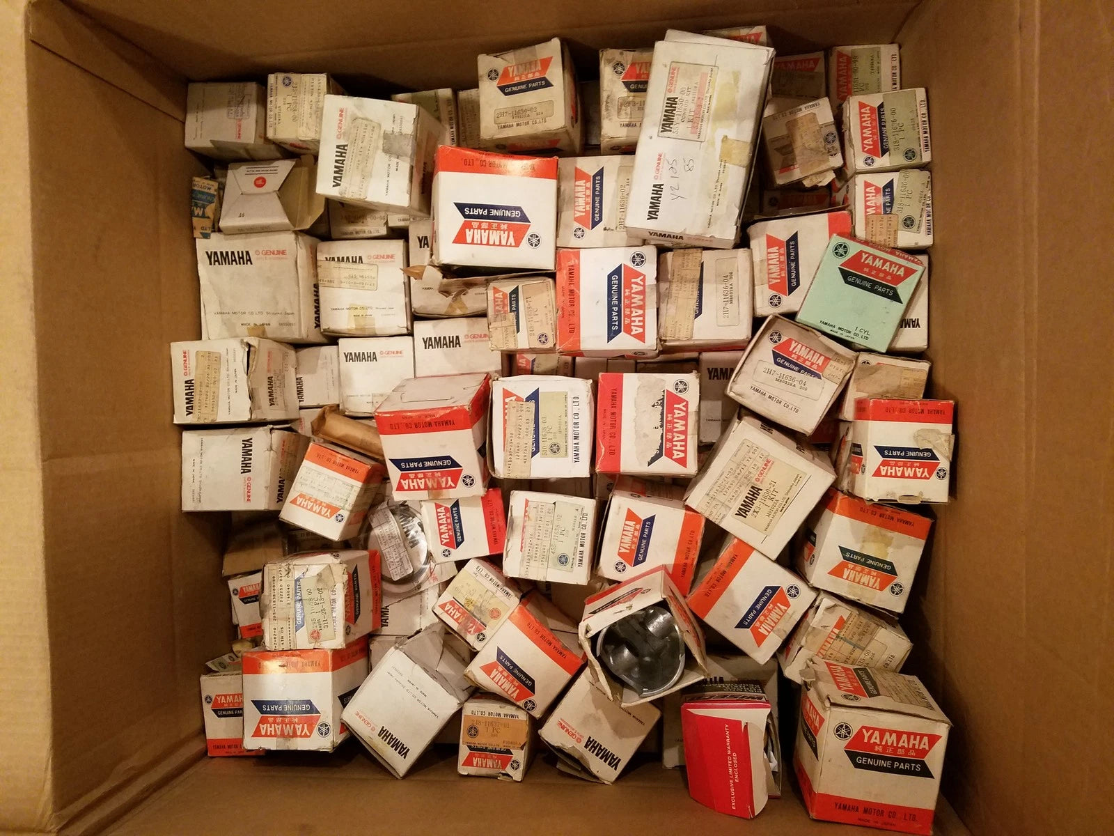 NOS YAMAHA PISTONS 1975 MX400B 4TH OVER AHRMA CALVMX
