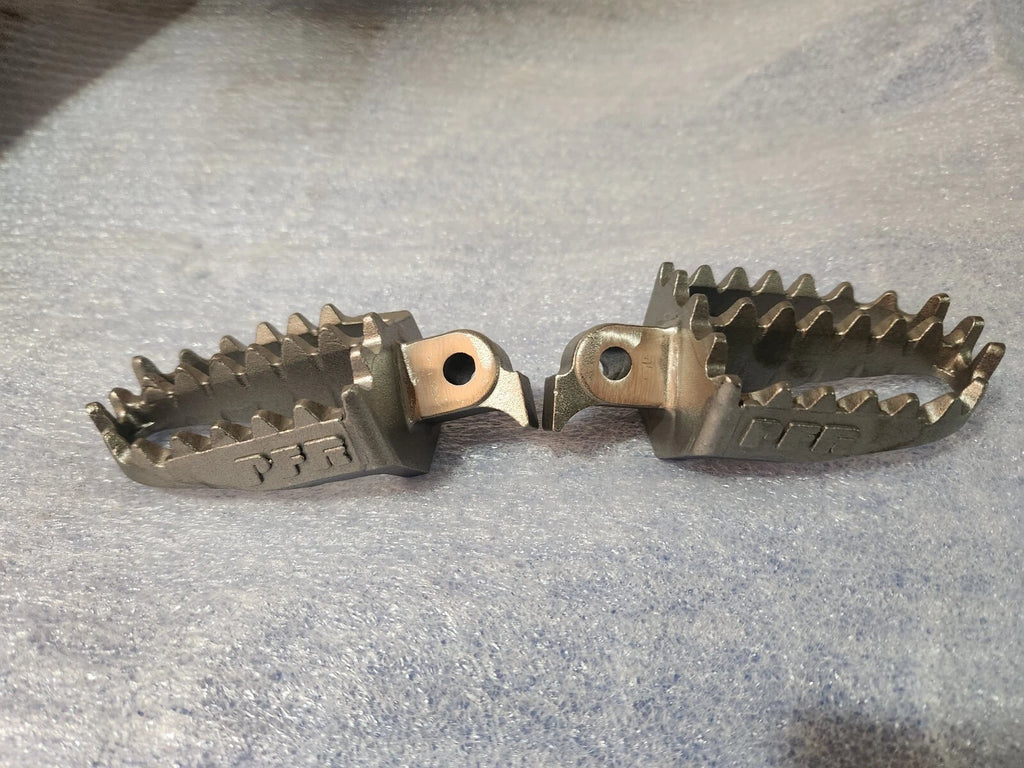 1973-1977 HONDA CR CENTER MOUNT PFR PEGS "IN STOCK" AHRMA